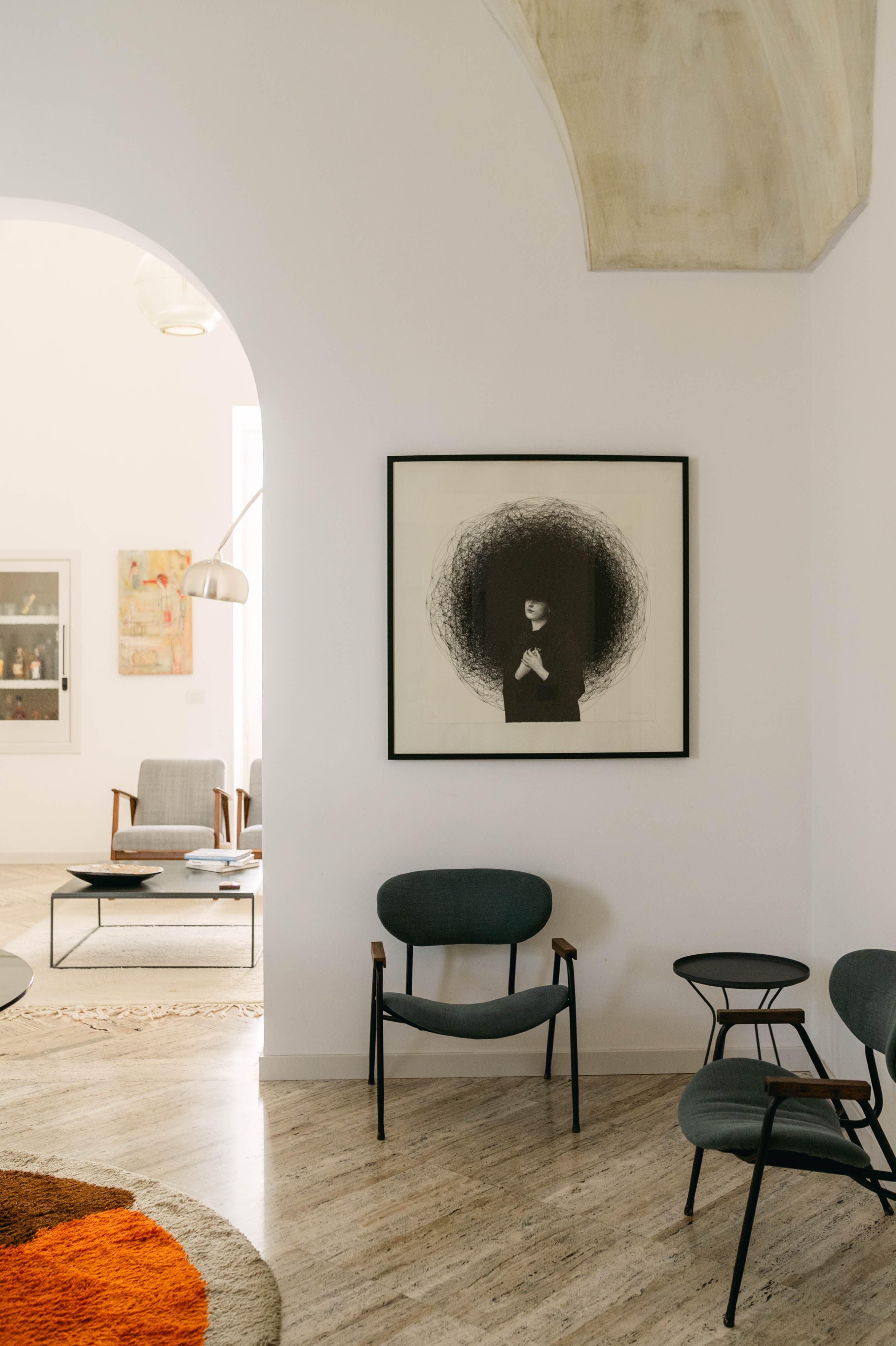 Entry room adjoining the lounge