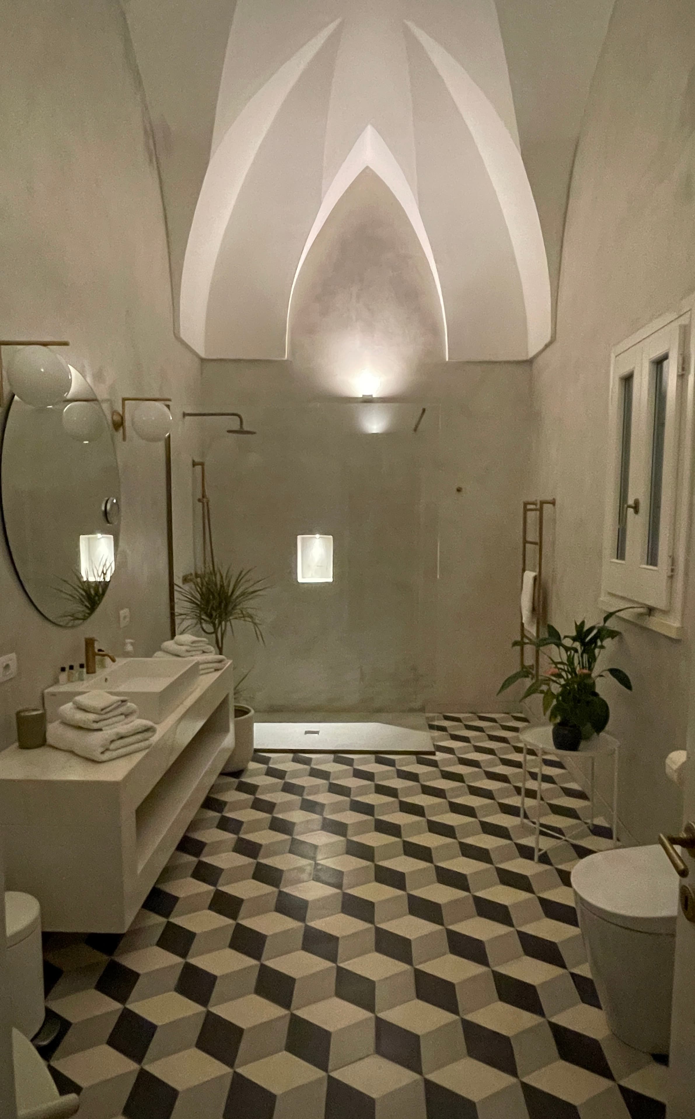 Complimentary bath amenities and walk-in shower