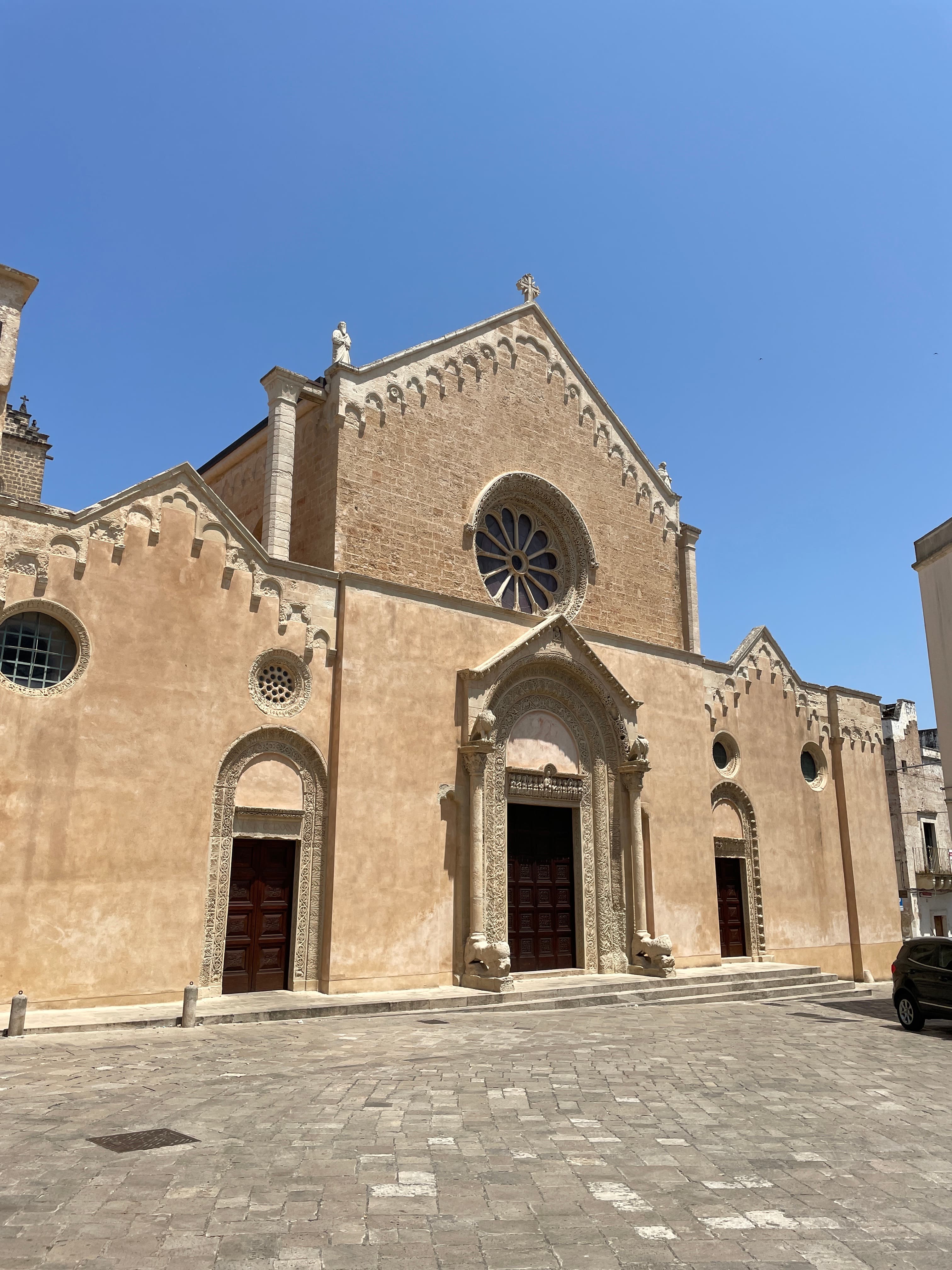 Esterno della Basilica di Santa Caterina d'Alessandria a Galatina.